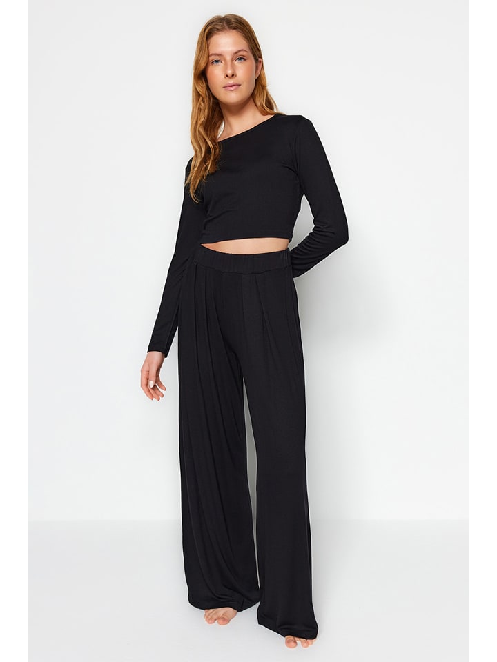 

Trendyol Черная пижама