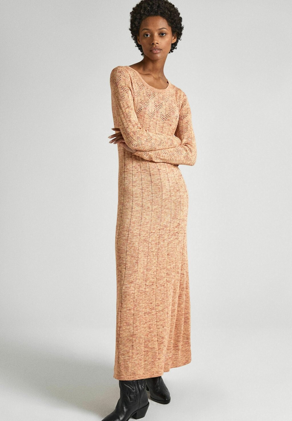 

Трикотажное платье Gianna Pepe Jeans, цвет antique lace beige