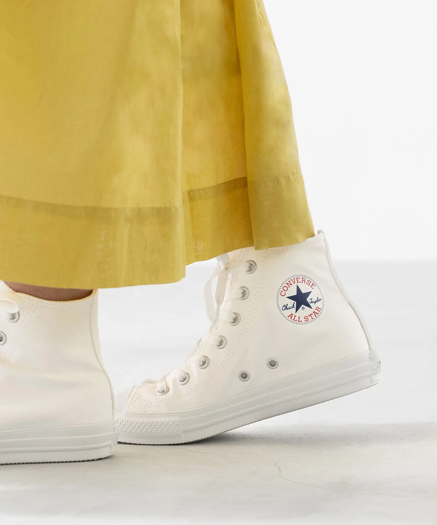 Кроссовки высокие легкие All Star Light CONVERSE белые — фото 3