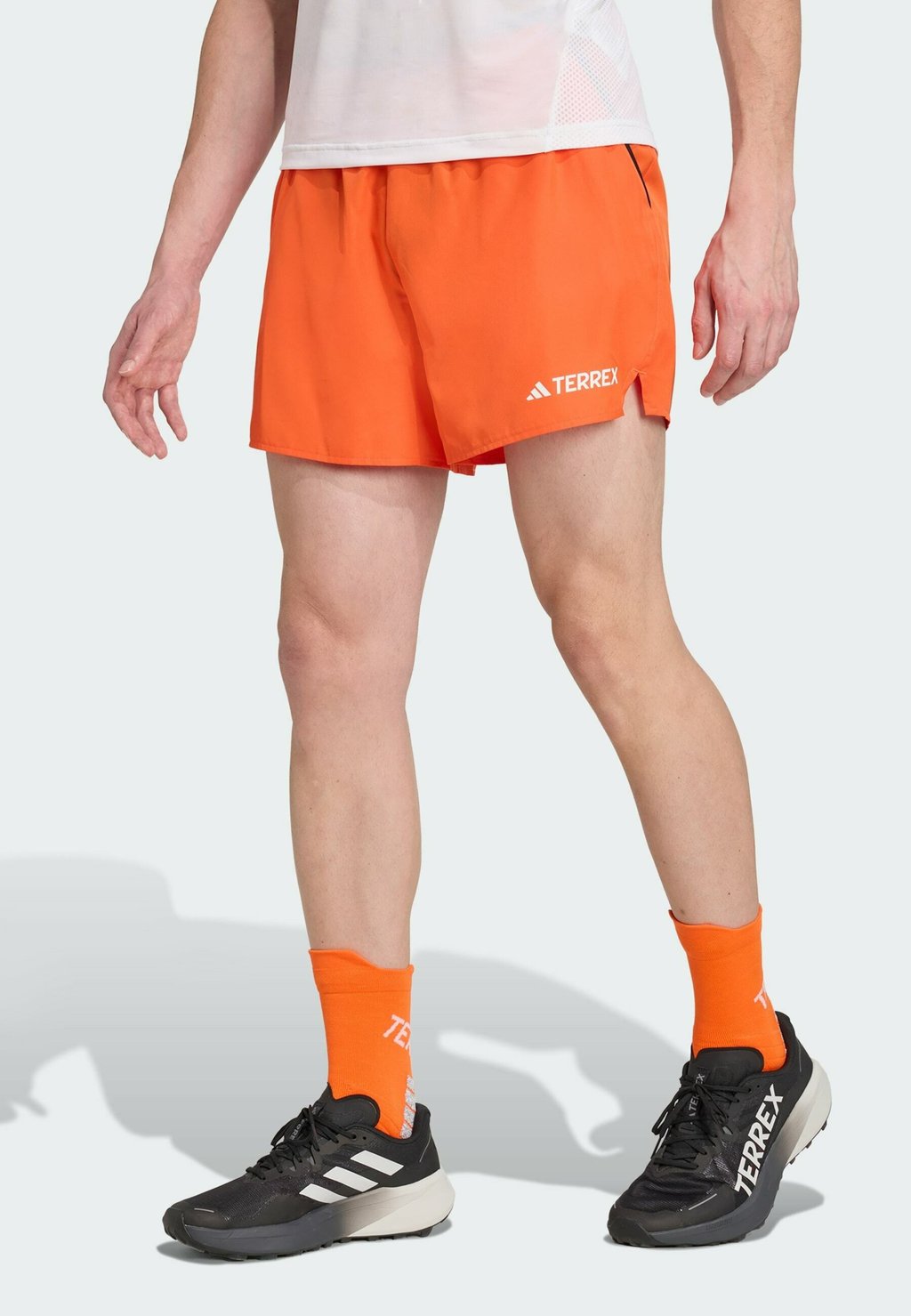 

Спортивные шорты LIGHT Adidas Terrex, оранжевый