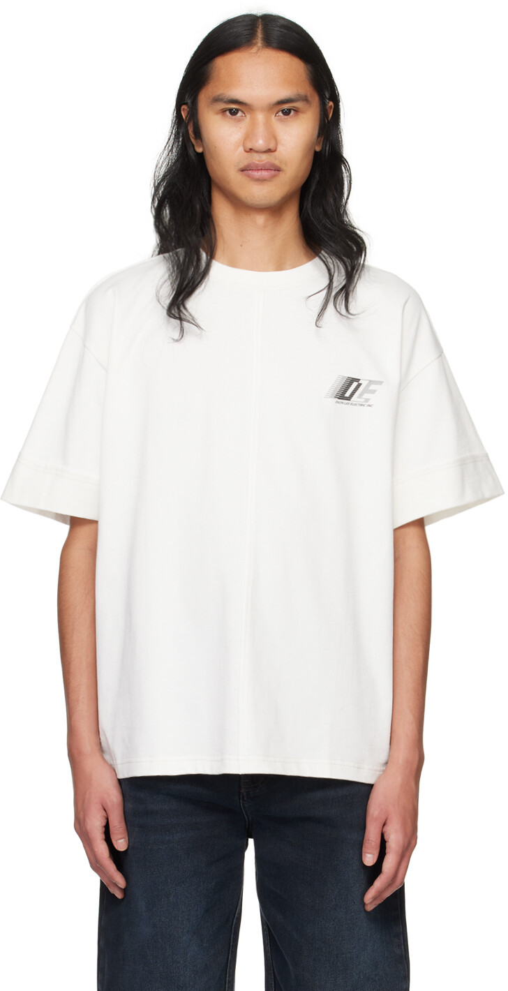 

Белая футболка с надписью DLE Dion Lee