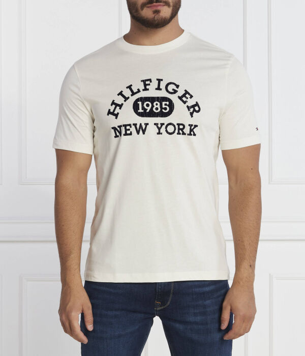 

Футболка мужская Tommy Hilfiger с принтом, белый