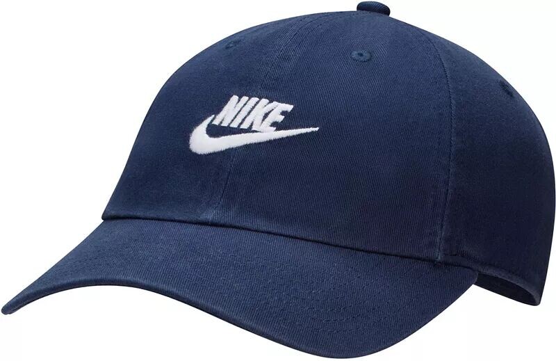 

Шапка Nike Club Futura
