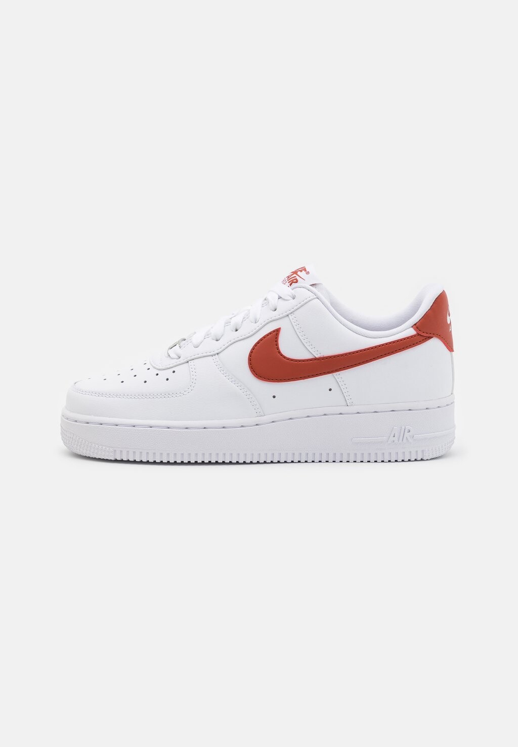 

Кроссовки Nike AIR FORCE 1 '07, цвет white/rugged orange, Белый, Кроссовки Nike AIR FORCE 1 '07, цвет white/rugged orange