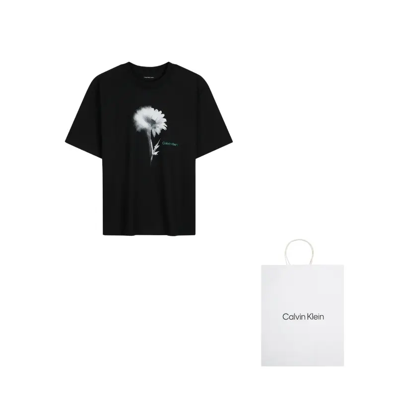 

Футболка женская Calvin Klein, черный