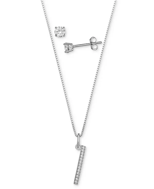 

Комплект из двух кулонов с инициалами из кубического циркония и серег-гвоздиков с солитером из стерлингового серебра, созданный для Macy's. Giani Bernini, i