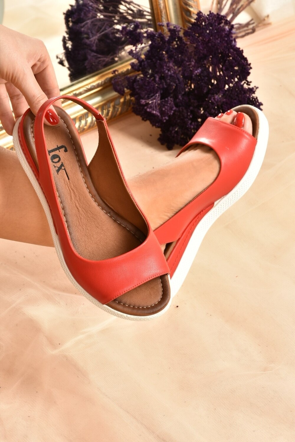 

Женские сандалии K674300609 Fox Shoes, красный