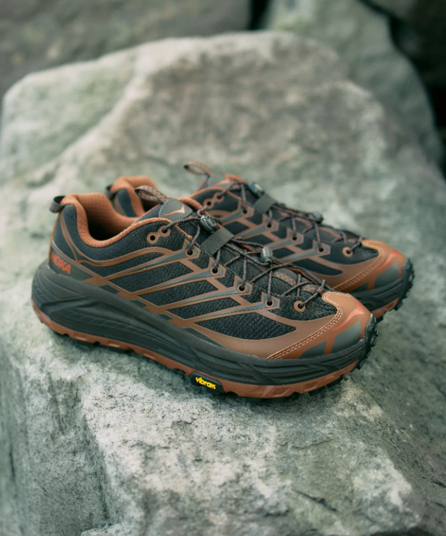 Унисекс кроссовки HOKA MAFATE THREE2 коричневые — фото 2