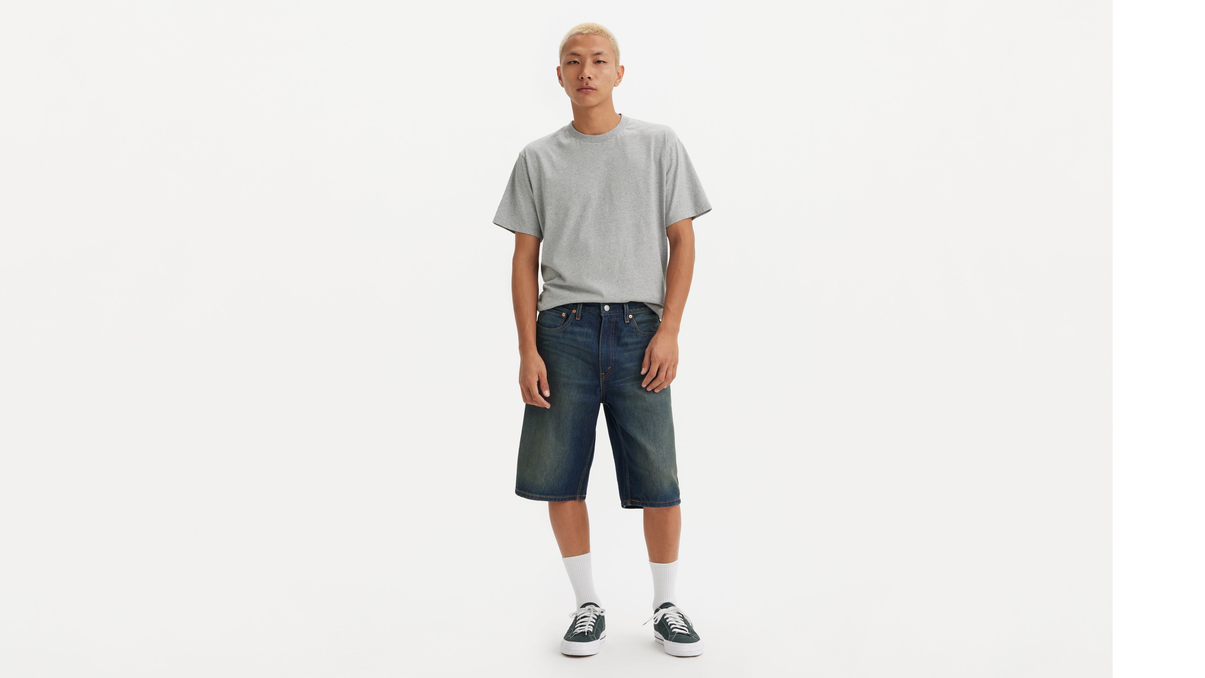 

469 Свободные мужские шорты 12 дюймов Levi's, цвет Springstein - Medium Wash