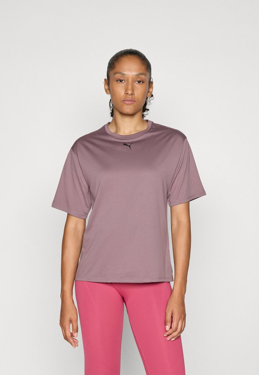 

Футболка Puma ESSENTIAL RELAXED TEE, Raisin/Mauve