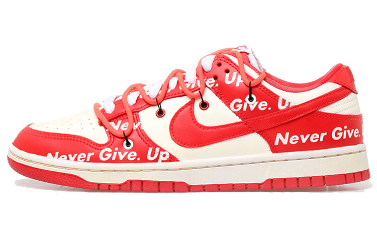 

Кроссовки для скейтбординга Dunk женские низкие красные/белые Nike