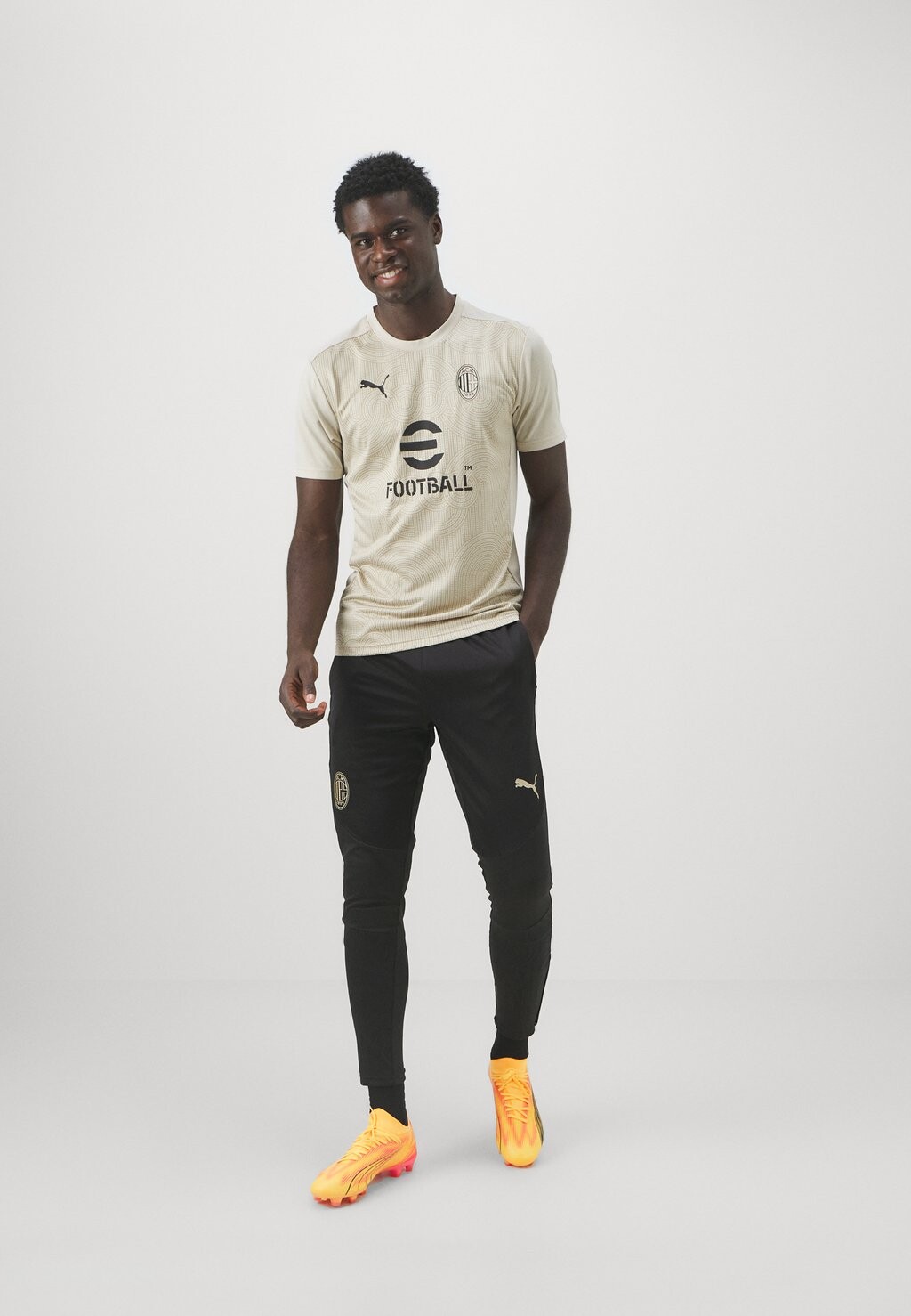 

Спортивная футболка AC MILAN PREMATCH Puma, кремовый