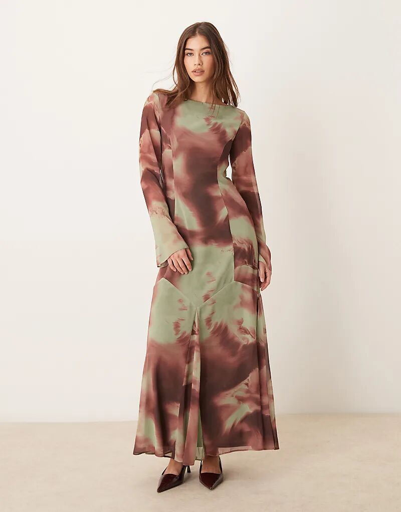 

Платье макси с подолом годе и принтом в виде пятен ASOS DESIGN