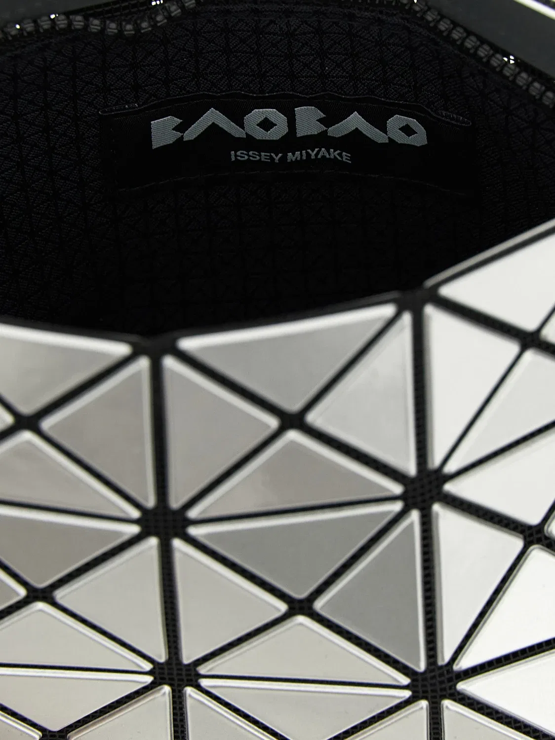 Клатч «Prism» Bao Bao Issey Miyake, серебряный — фото 4
