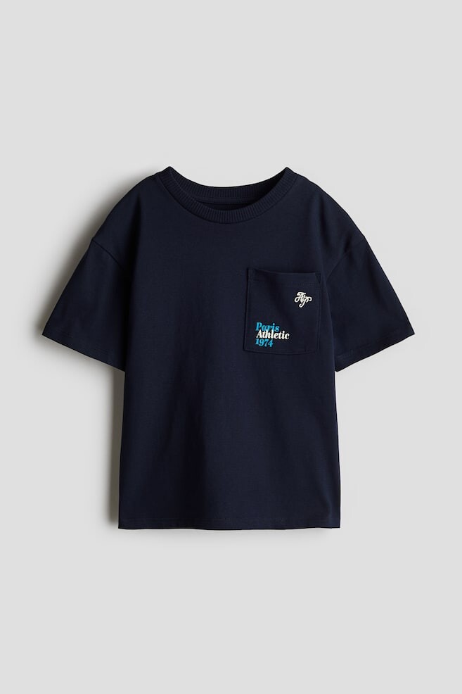 

Футболка с карманом H&M, синий