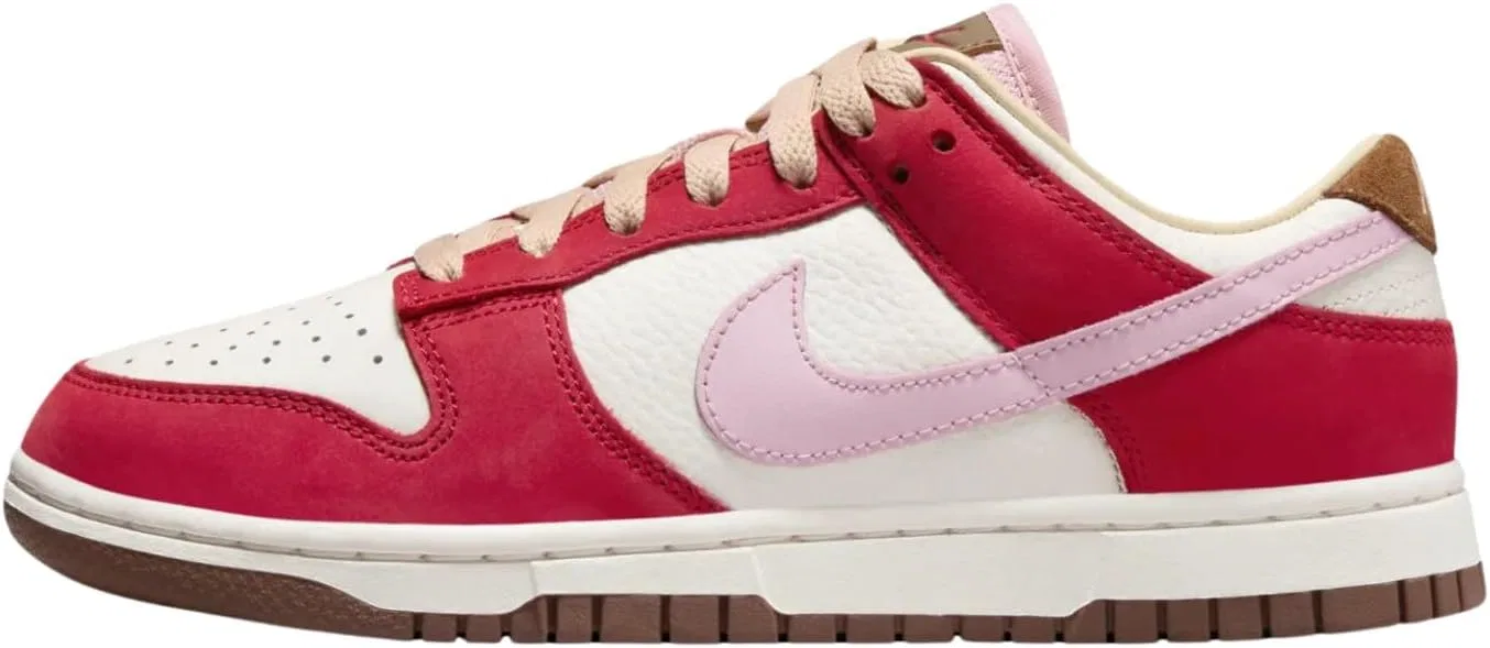 Женские баскетбольные кроссовки Nike W Dunk Low, Sport Red Sheen Sail Brown
