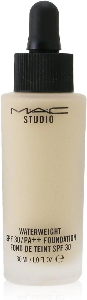 Тональная основа MAC Studio Waterweight SPF 30 NC42 — фото 2