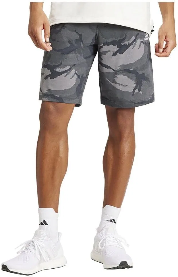 Мужские камуфляжные шорты adidas Seasonal Essentials