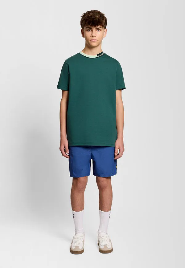 Базовая футболка с логотипом, нанесенным методом тиснения. Lyle & Scott, Everglade