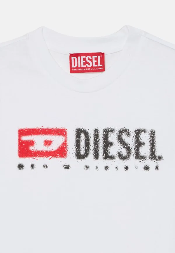 Футболка унисекс с принтом tadjustk Diesel, White — фото 3