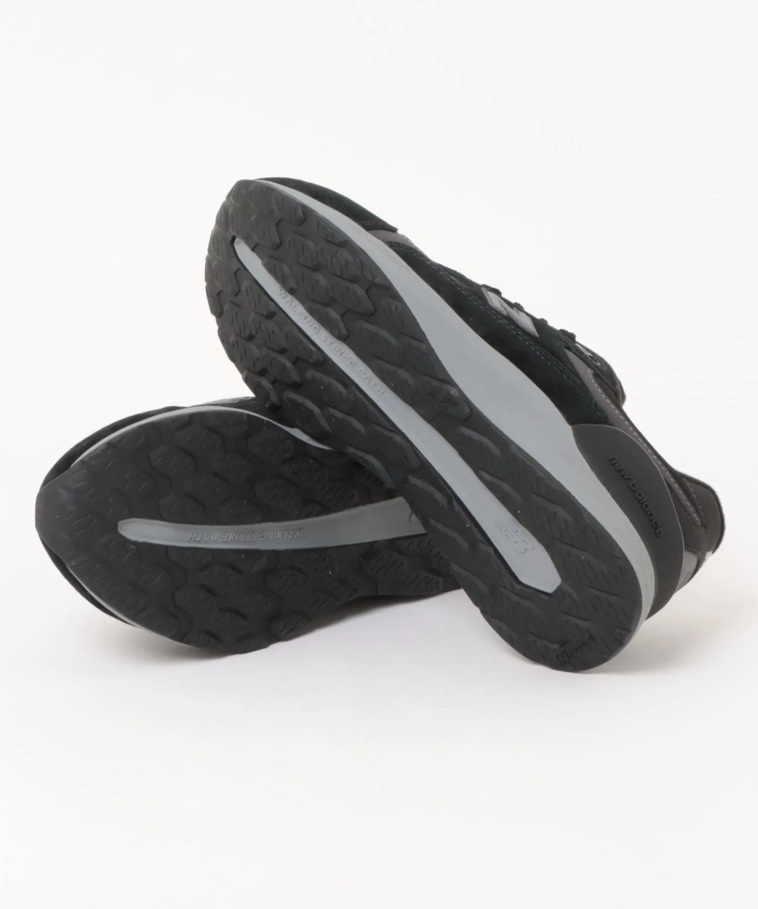 Мужские кроссовки New Balance FRESH FOAM X 1880 V2 4E чёрные — фото 3
