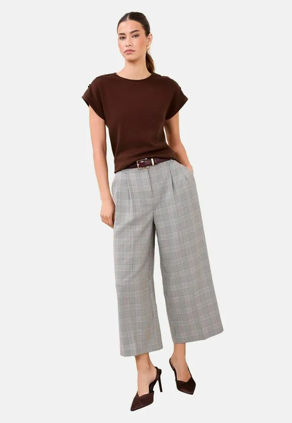 

Обычная базовая футболка с круглым вырезом и круглым вырезом Lipsy, Chocolate Brown, Коричневый, Обычная базовая футболка с круглым вырезом и круглым вырезом Lipsy, Chocolate Brown