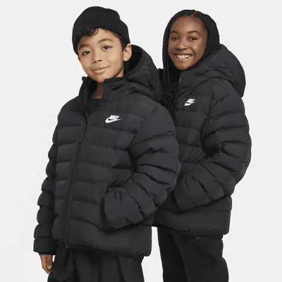 

Куртка Nike Sportswear Lightweight Synthetic Fill, черный/белый