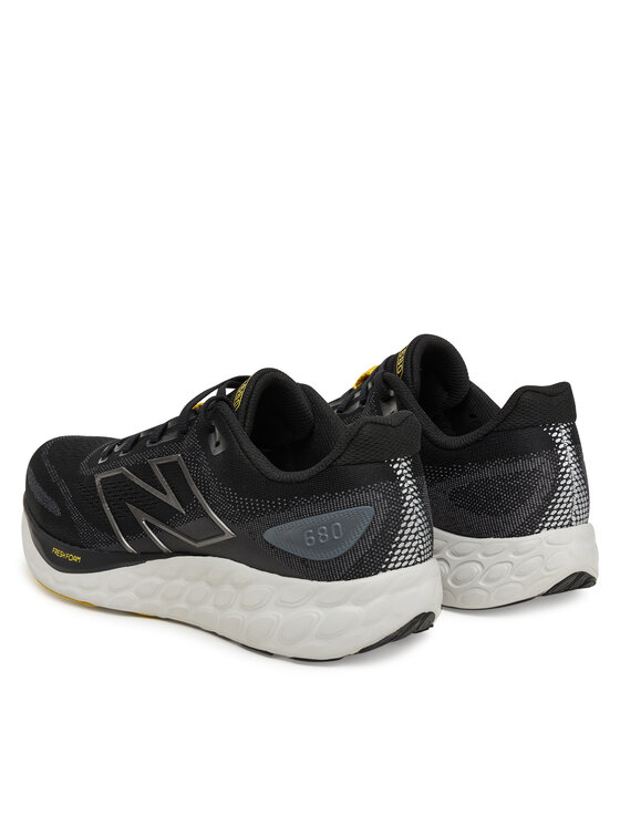 Беговые кроссовки 680 M680CB8 New Balance, чёрный — фото 3