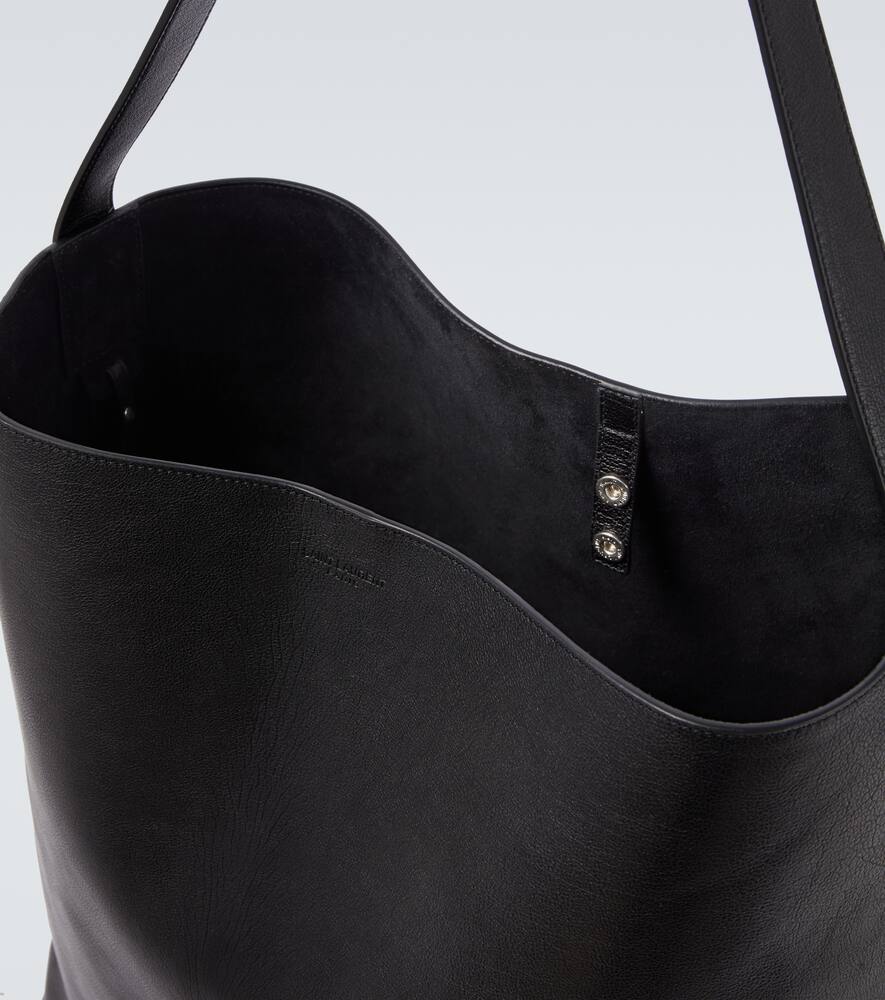 Смелая кожаная сумка-тоут Saint Laurent, Black — фото 4