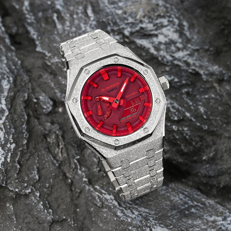 

Часы Casio G-Shock Analog-Digital 2100 Series, арт. GA-2100-4A, серебро/красный