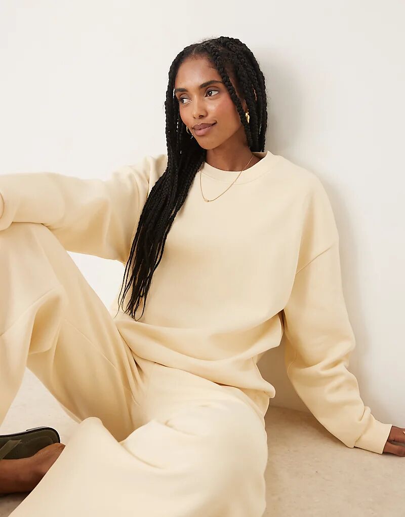 

Толстовка ASOS DESIGN Ultimate с начесом сзади в цвете пахты