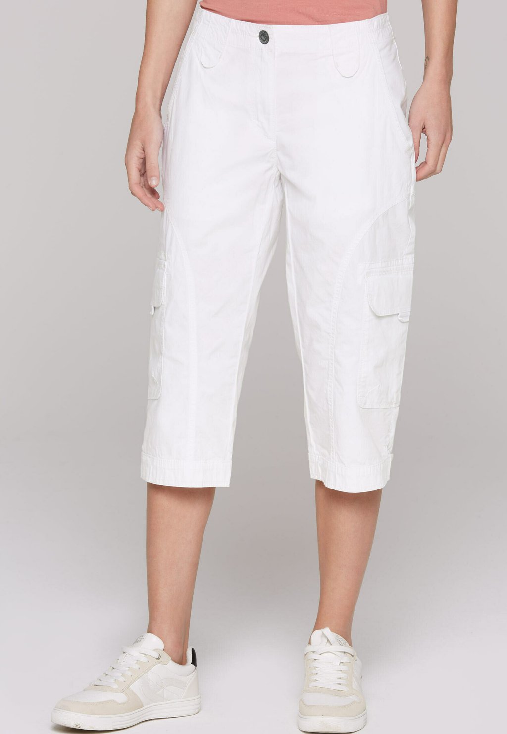 

Шорты MIT BEINTASCHEN Soccx, белый