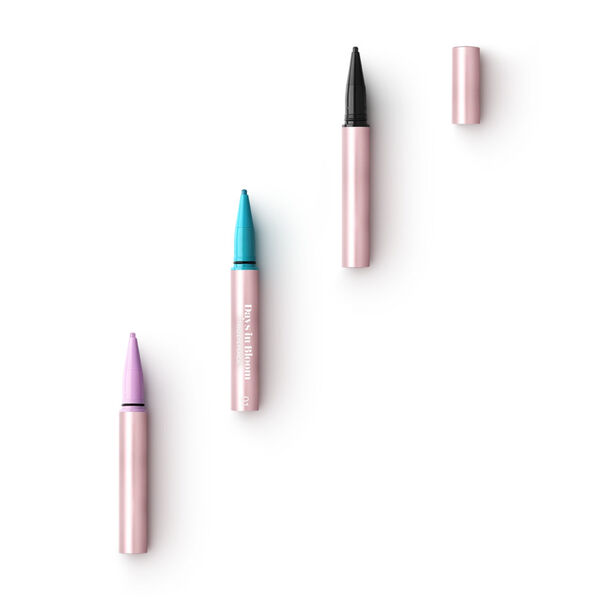 Тройной матовый карандаш для глаз 01 modern allure, 0,15 г Kiko Milano Days in bloom trio eye pencil — фото 4