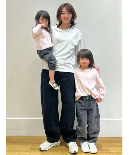 Детская футболка GAP оверсайз с логотипом SAKURA белая — фото 4