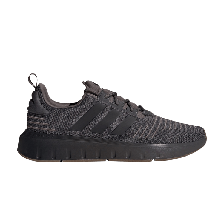 

Кроссовки Swift Run 'Charcoal Black Gum', черный