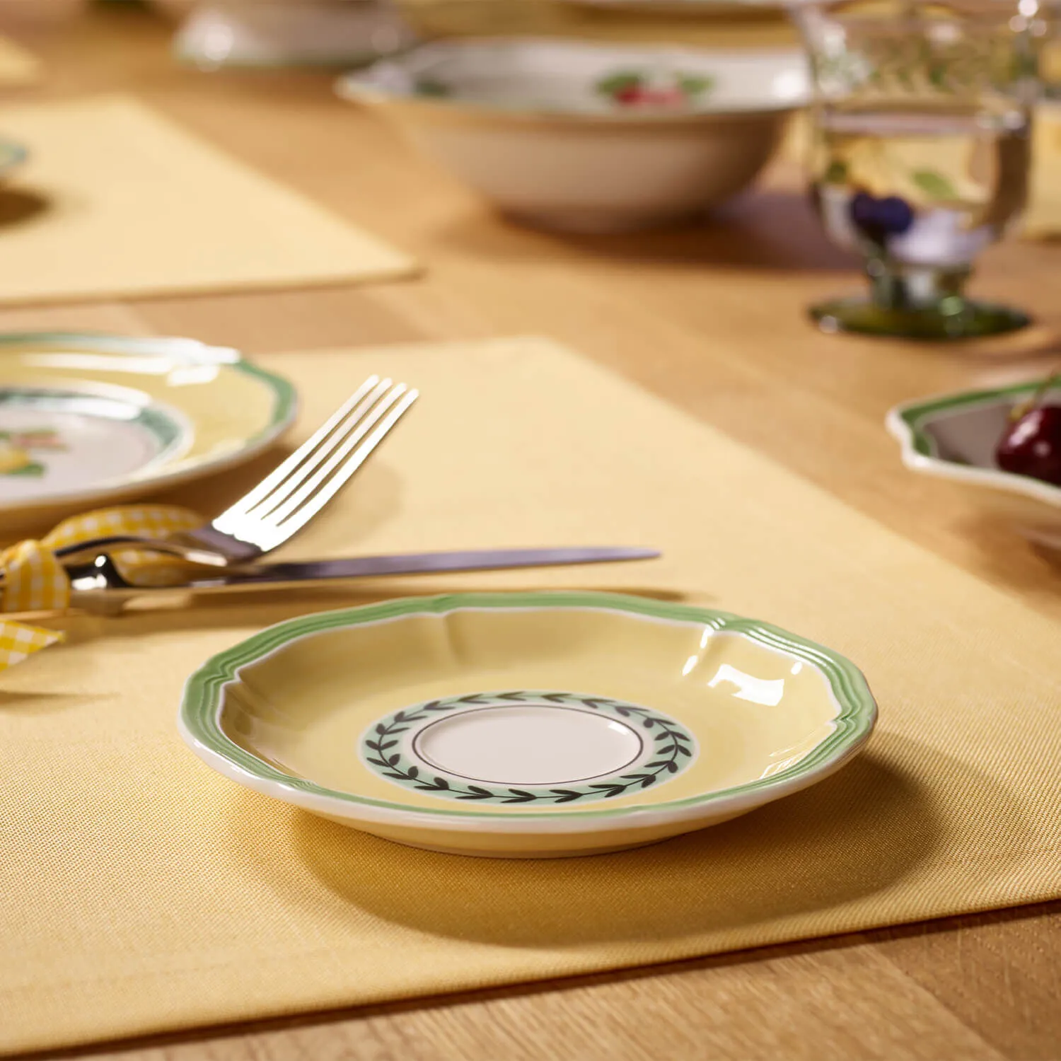 

Кофейное блюдце «Французский сад» Villeroy & Boch, мультиколор
