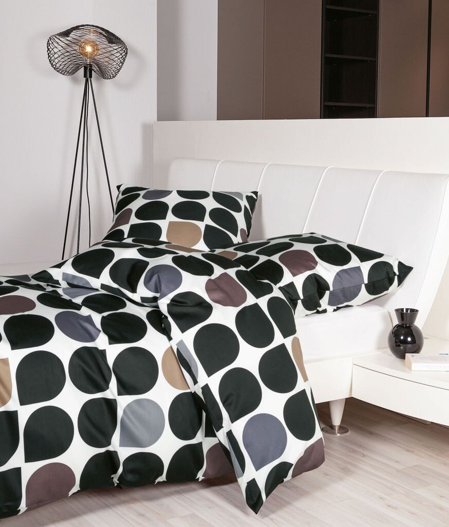 

Сатиновое постельное белье Janine Mako J.D. 87093 черная платина 240х220 см + 80х80 см Original Janine, Черный, Сатиновое постельное белье Janine Mako J.D. 87093 черная платина 240х220 см + 80х80 см Original Janine