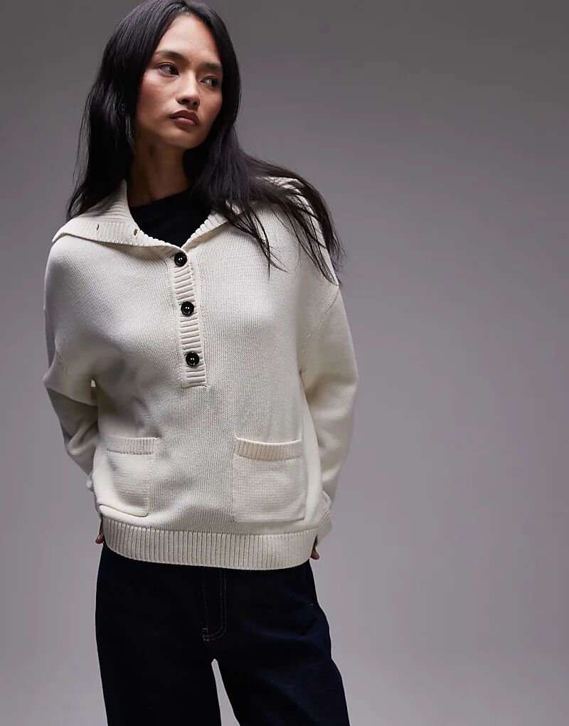 

Вязаный джемпер ARKET с воротником на пуговицах в цвете «кремовый»