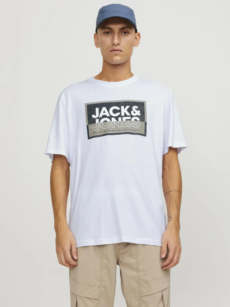 

Рубашка с короткими рукавами Jack & Jones "JCOLOGAN TEE SS CREW NECK SS24 LN", белый