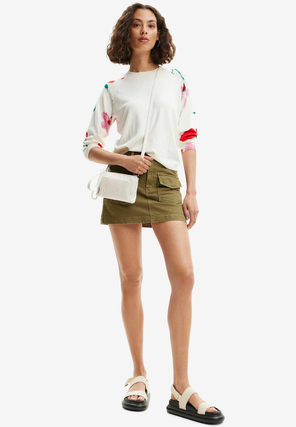 

Сумка через плечо Desigual, цвет white