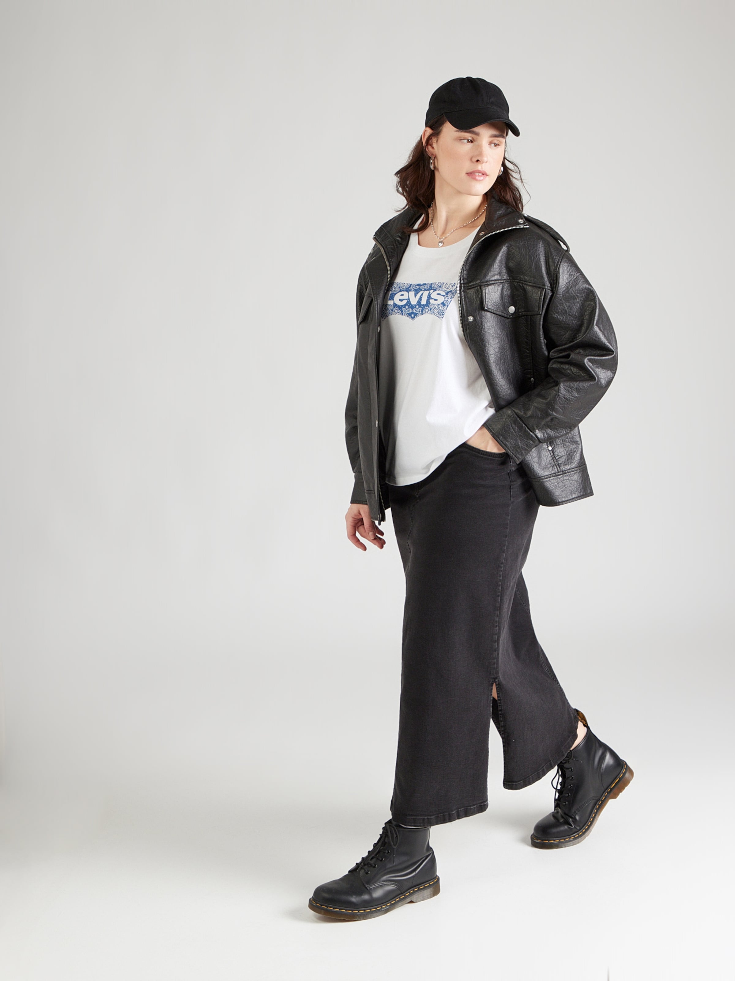 Levi's Plus Футболка 'THE PERFECT' в белом цвете — фото 4