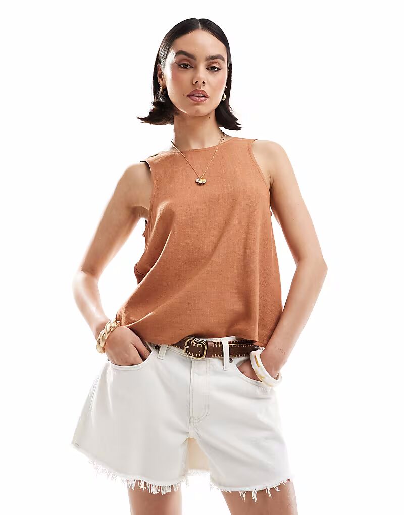 

Топ ASOS DESIGN с глубоким вырезом на спине из льняной ткани бежевого цвета