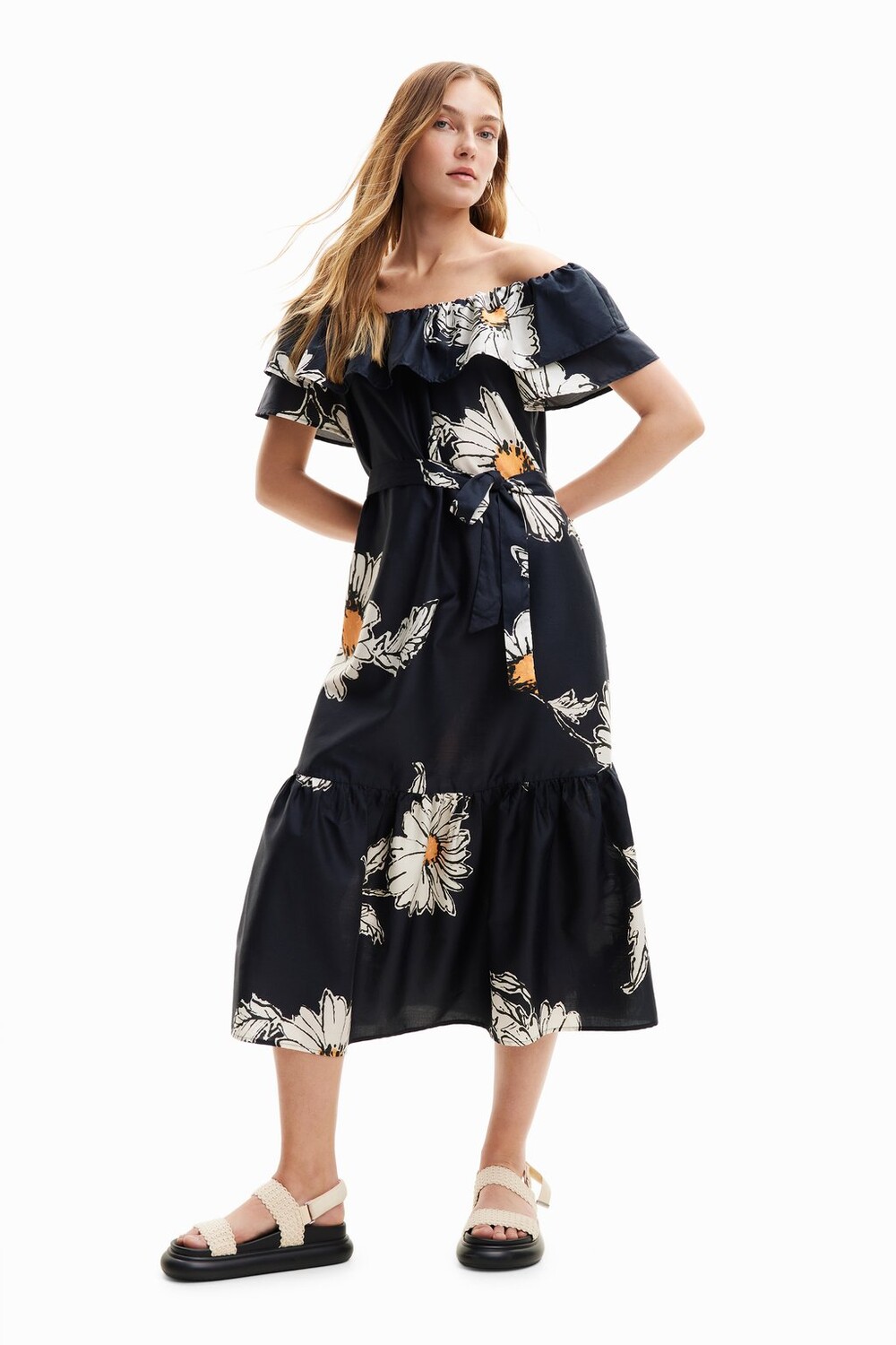 

Платье повседневное GEORGEO Desigual, цвет black
