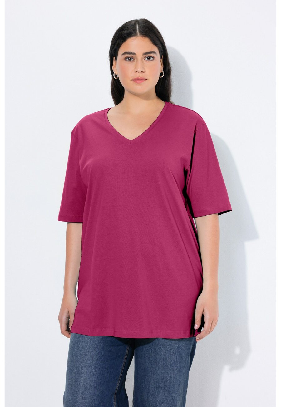 

Футболка Ulla Popken PLUS SIZE V-NECK TEE , Classic Dark Berry/Berry
