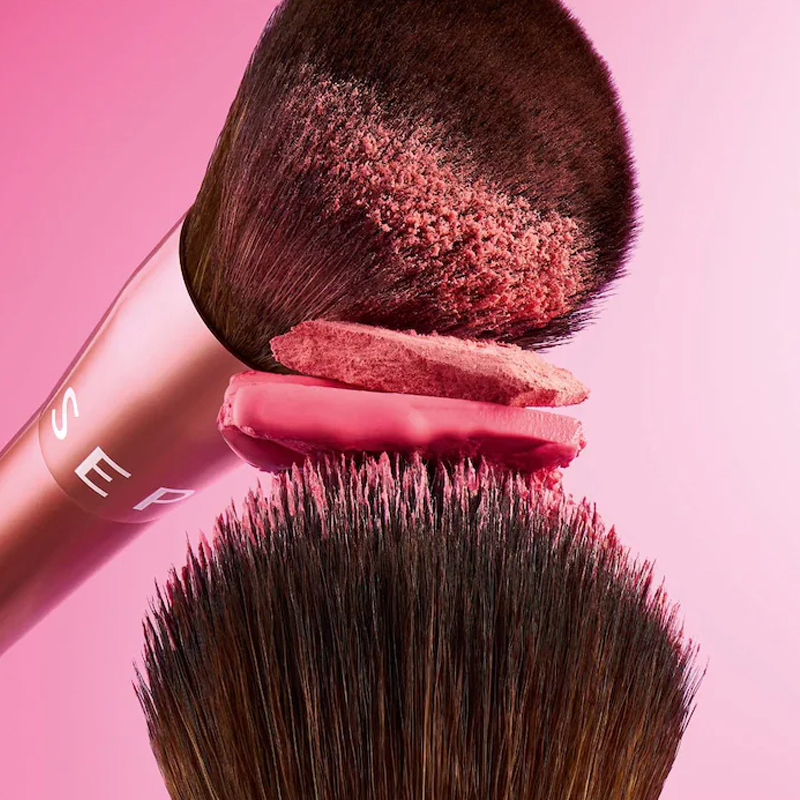 Sephora Портативная кисть для румян Dual Head с мягким смешиванием — фото 3