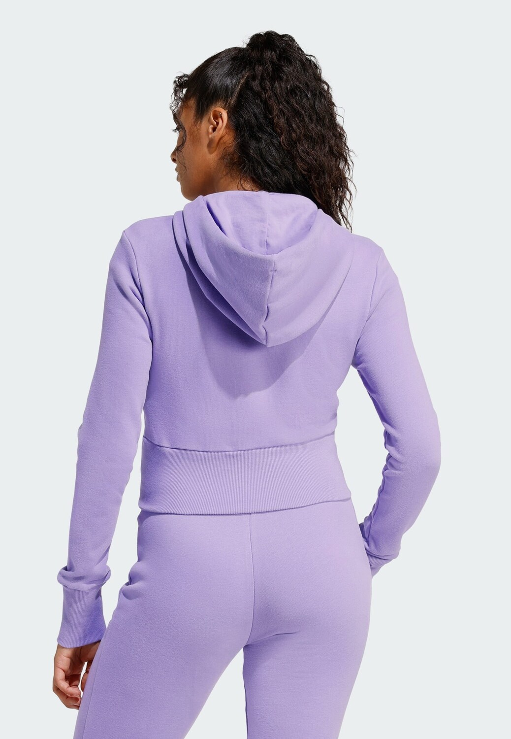 Adidas Sportswear Спортивный худи на молнии 'Seasonal Essentials' в фиолетовом цвете — фото 2