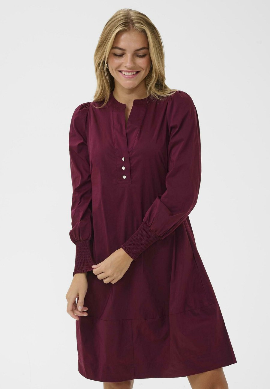 

Платье Culture CUloretta Antoinett Dress, Zinfandel/Dark Red