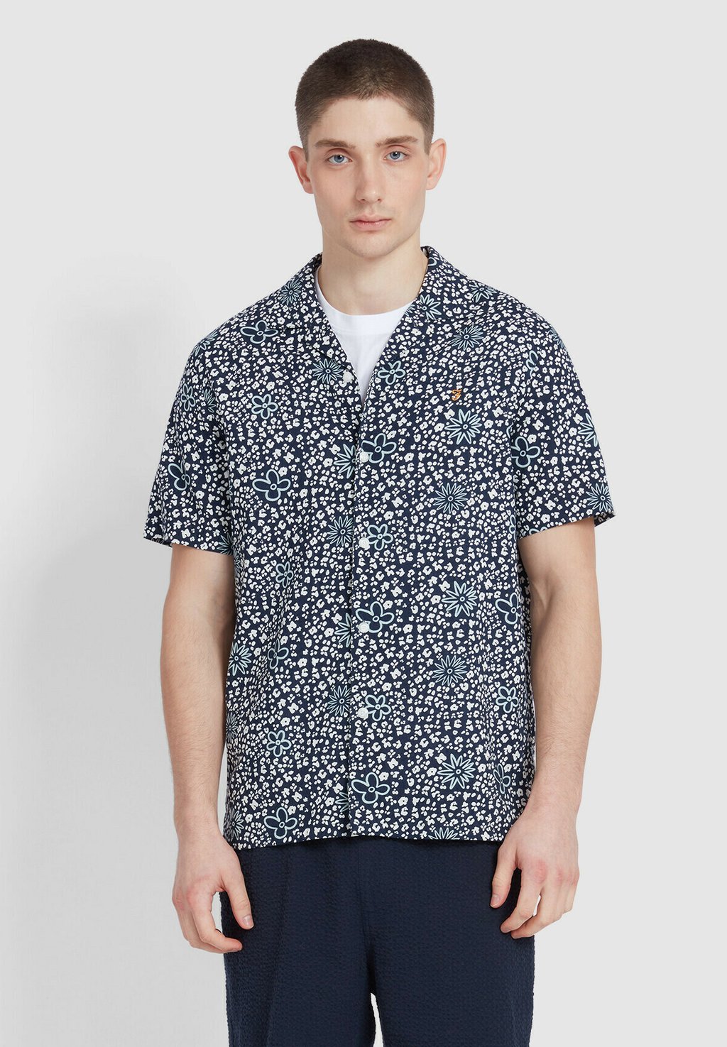 

Рубашка LANDON SHORT SLEEVE FLORAL PRINT SHIRT Farah, темно-синий