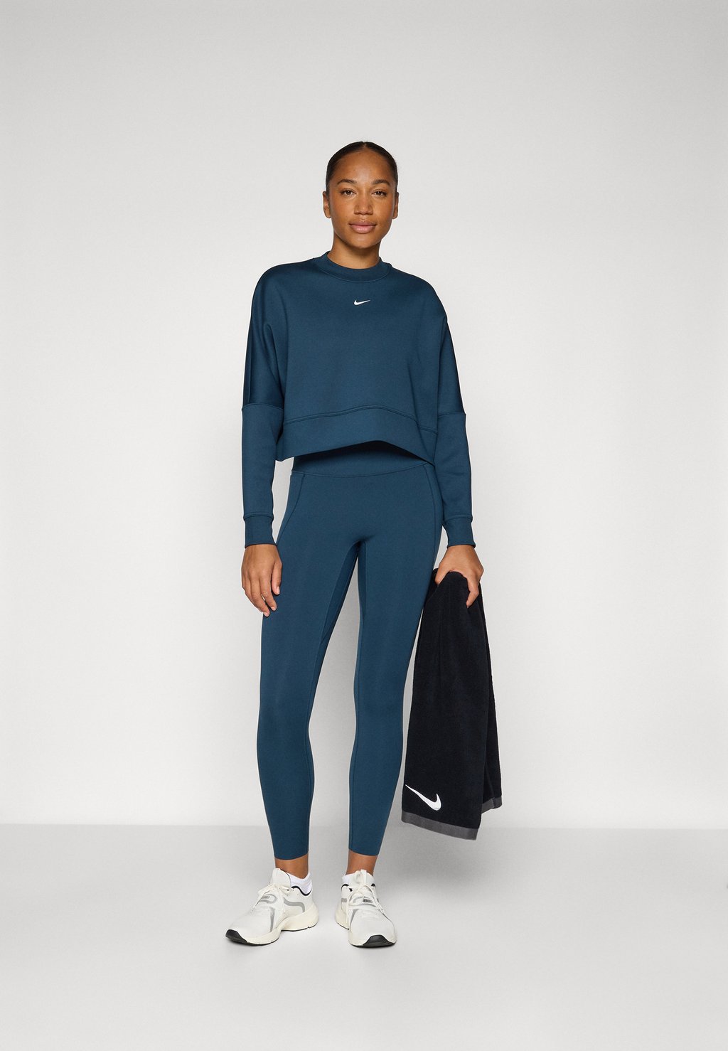 Толстовка PRIMA CREW TOP Nike Performance, темно-синий — фото 2