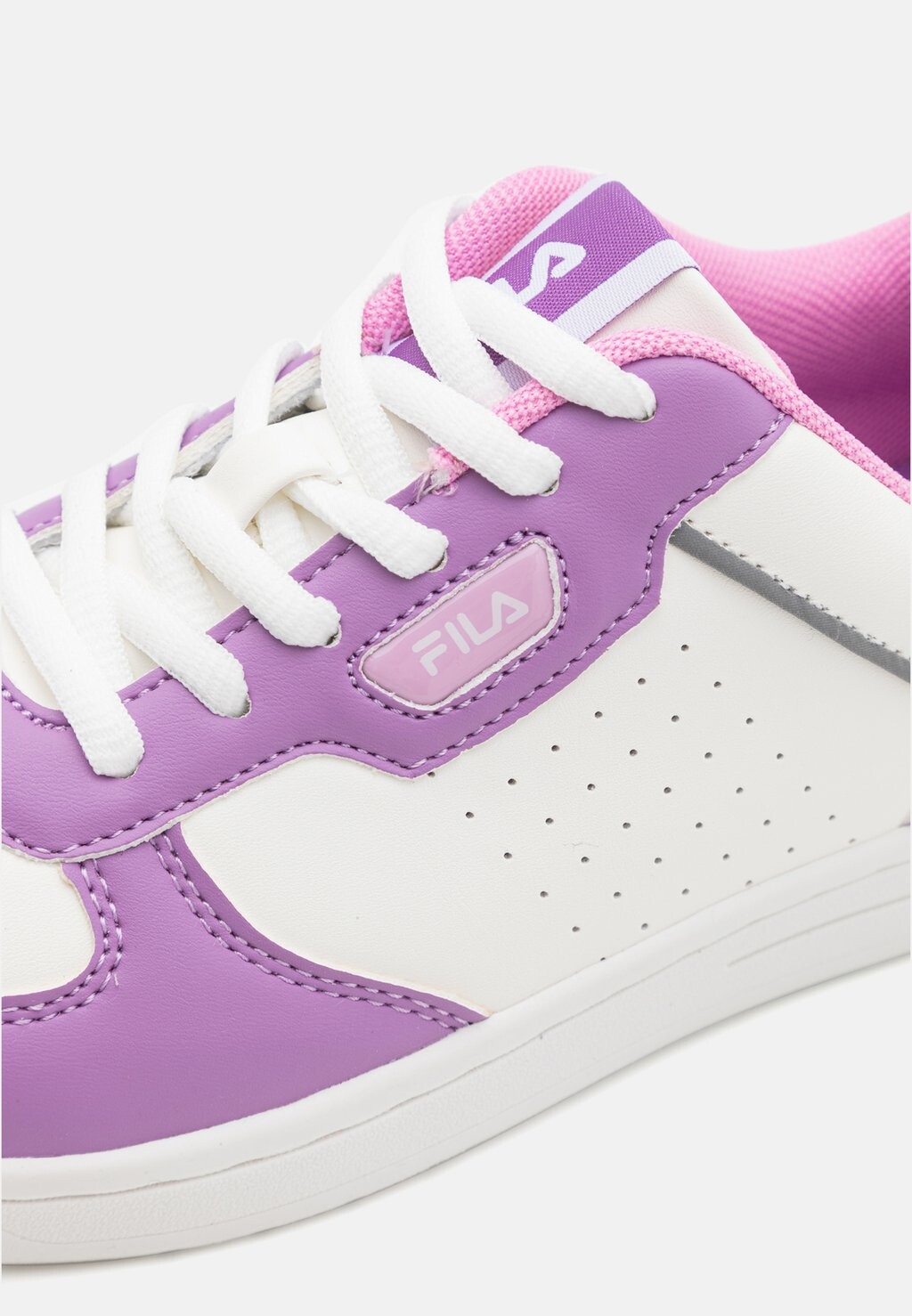 

Кроссовки COURT TEENS UNISEX Fila, белый